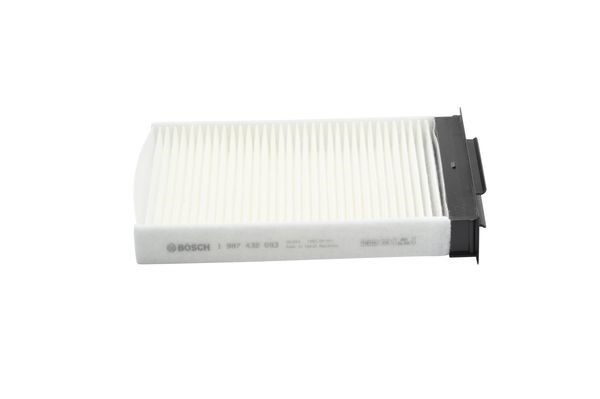 BOSCH Kupefilter - P316364 - renault - OE 77 01 055 109