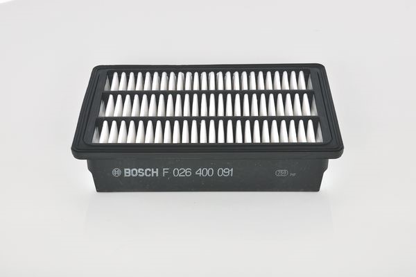 BOSCH Luftfilter - P323023 - hyundai santa fé ii, santa fé skåp/suv ii - OE 281132B000, A 076 J