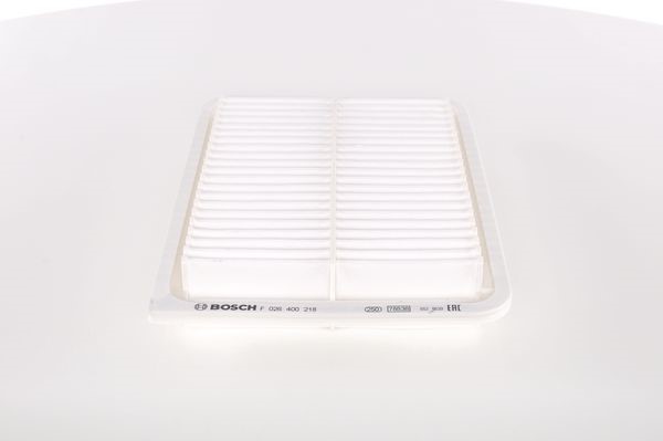 BOSCH Luftfilter - P323124 - lexus es, toyota camry sedan - OE 17801 28030, 17801-0H030, 17801-0H050