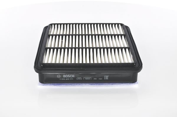 BOSCH Luftfilter - P323127 - mitsubishi - OE 1500A098, 1500A358, 8-97251-944-0