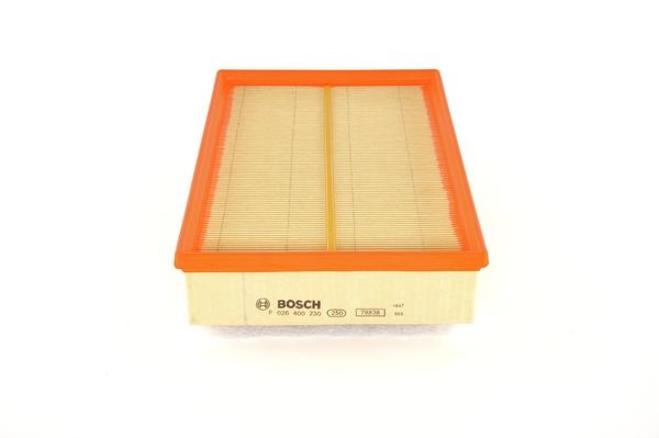BOSCH Luftfilter - P323135 - nissan, opel, renault, vauxhall - OE 16 54 626 04R, 16 54 651 71R, 16546-00Q1L