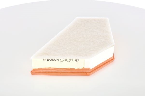 BOSCH Luftfilter - P323145 - volvo c30, c70 cabriolet ii, s40 ii, v40 cross country, v40 halvkombi, v40 skåp/halvkombi, v50 - OE 30741485