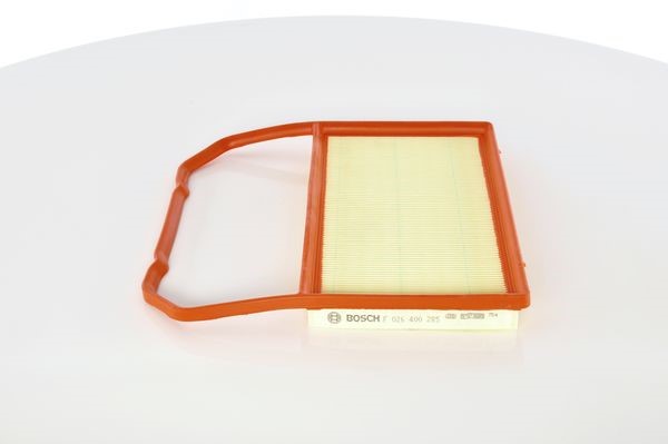 BOSCH Luftfilter - P580324 - seat, skoda, vw - OE 04C 129 620 C, 04C129620C