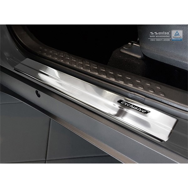 Instegslist, Fram och bak - P1024677 - lexus nx, toyota c-hr, rav 4 iv