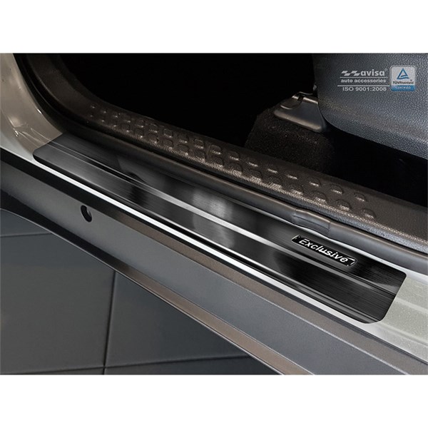Instegslist, Fram och bak - P1024678 - lexus nx, toyota c-hr, rav 4 iv