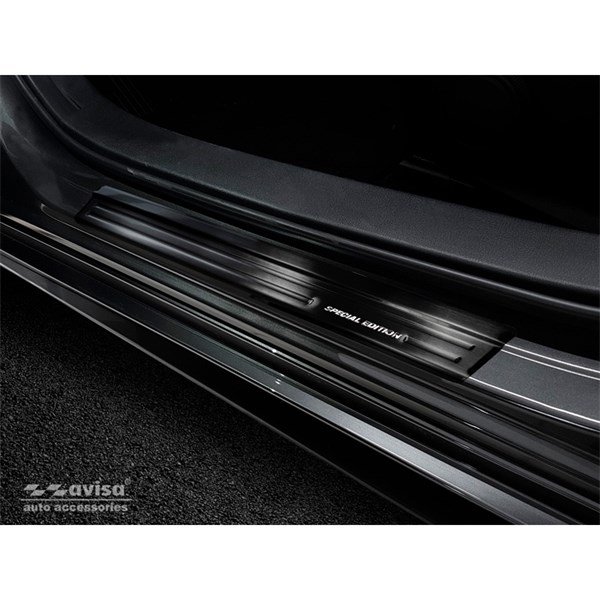 Instegslist, Fram eller bak - P1263786 - mazda 3 halvkombi